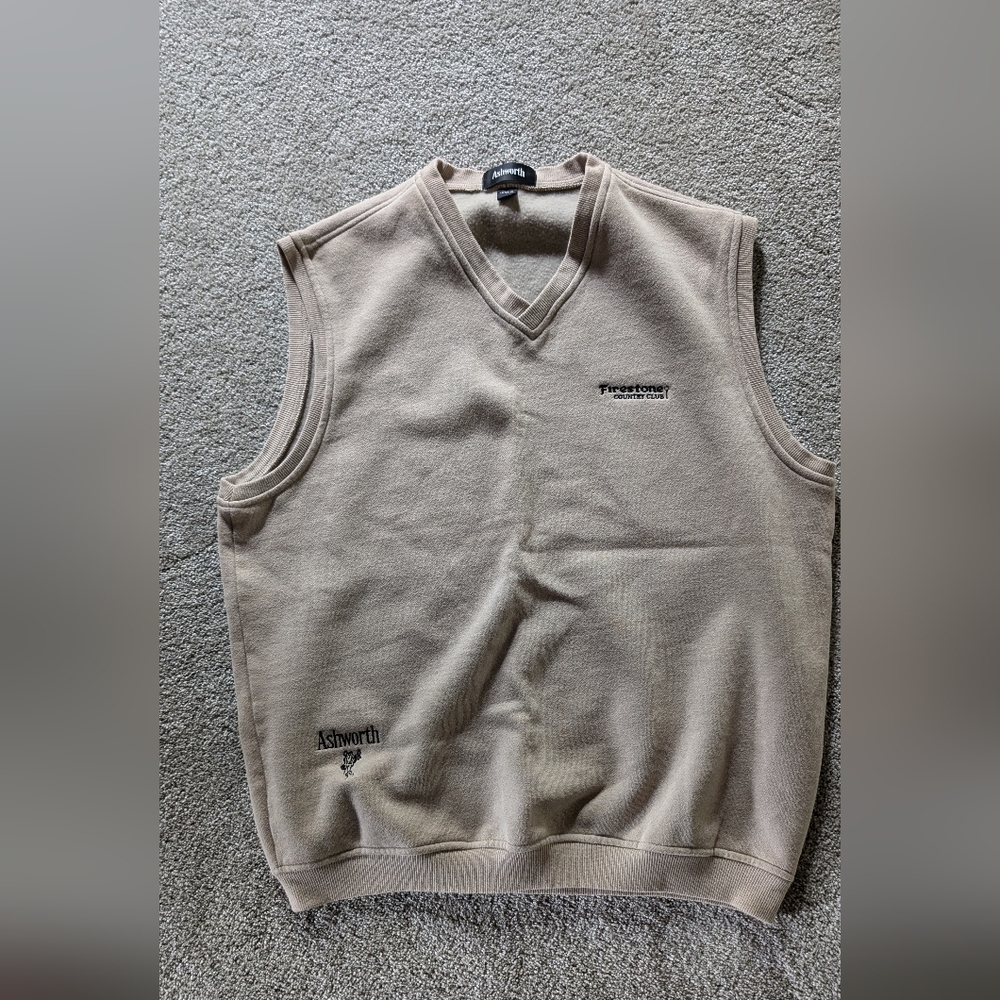 Men's L Golf taupe sweater vest, Firestone Country Club